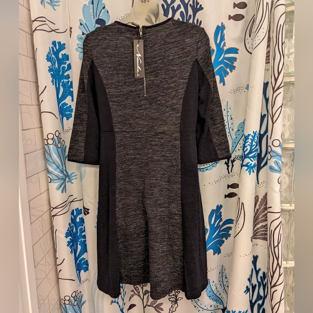 Neesha Black + Grey Knit Color Block Dress with 3/4 Length Sleeves Sz L - Picture 2 of 8